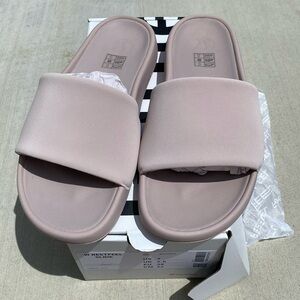 NWT lululemon restfeel slide misty pink size 7